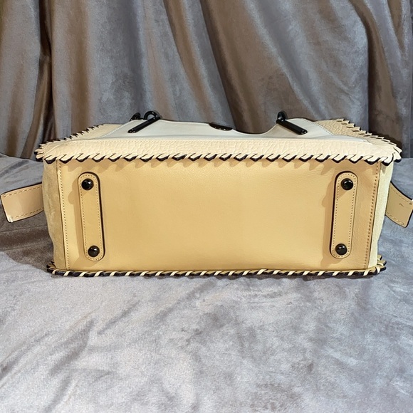 COACH Dreamer 36 69613
Suede Calf leather Handbag - Picture 5 of 14